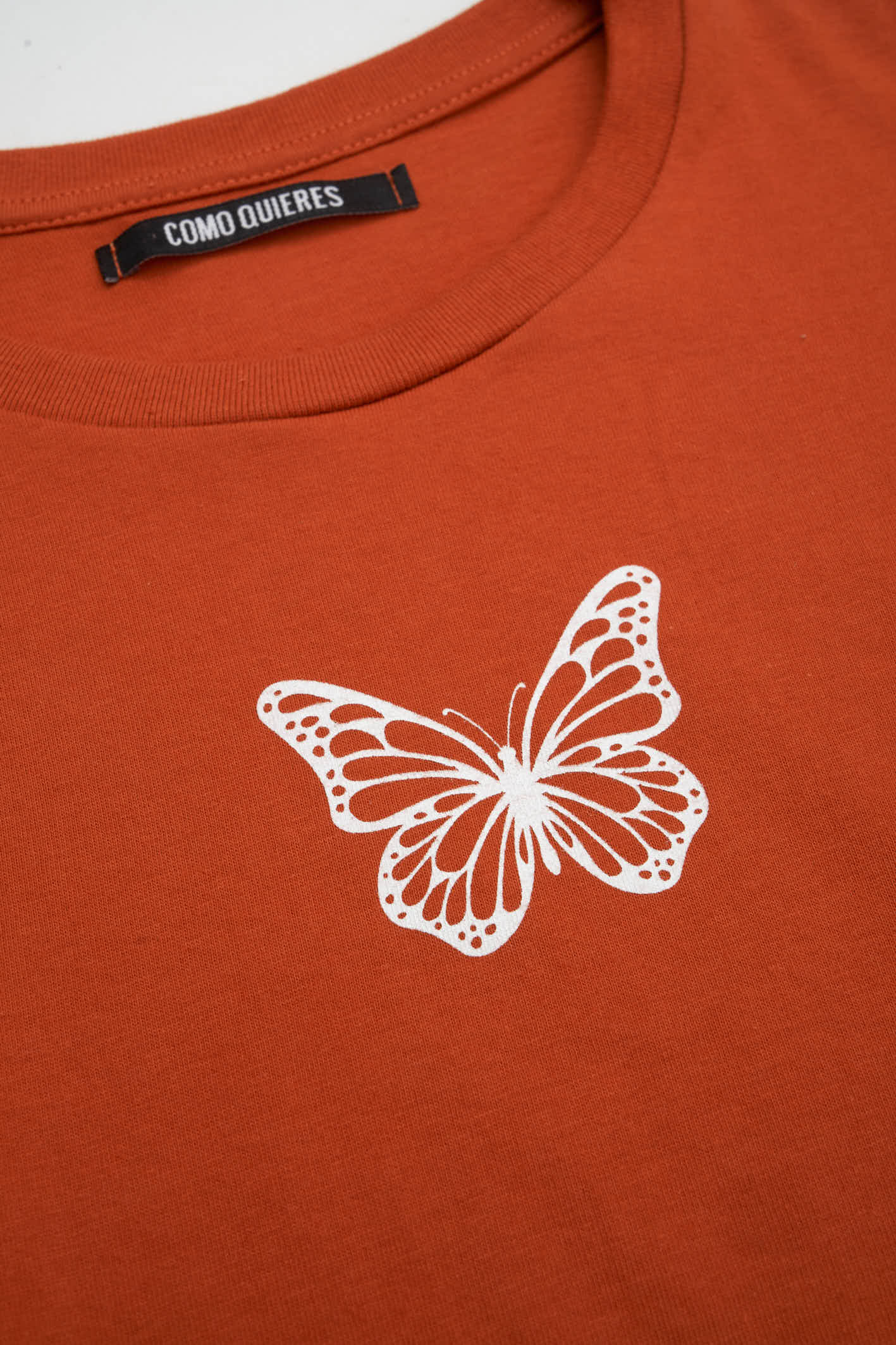 comoquieres_remera-ml-ariana-32-42_33-10-2023__picture-36025