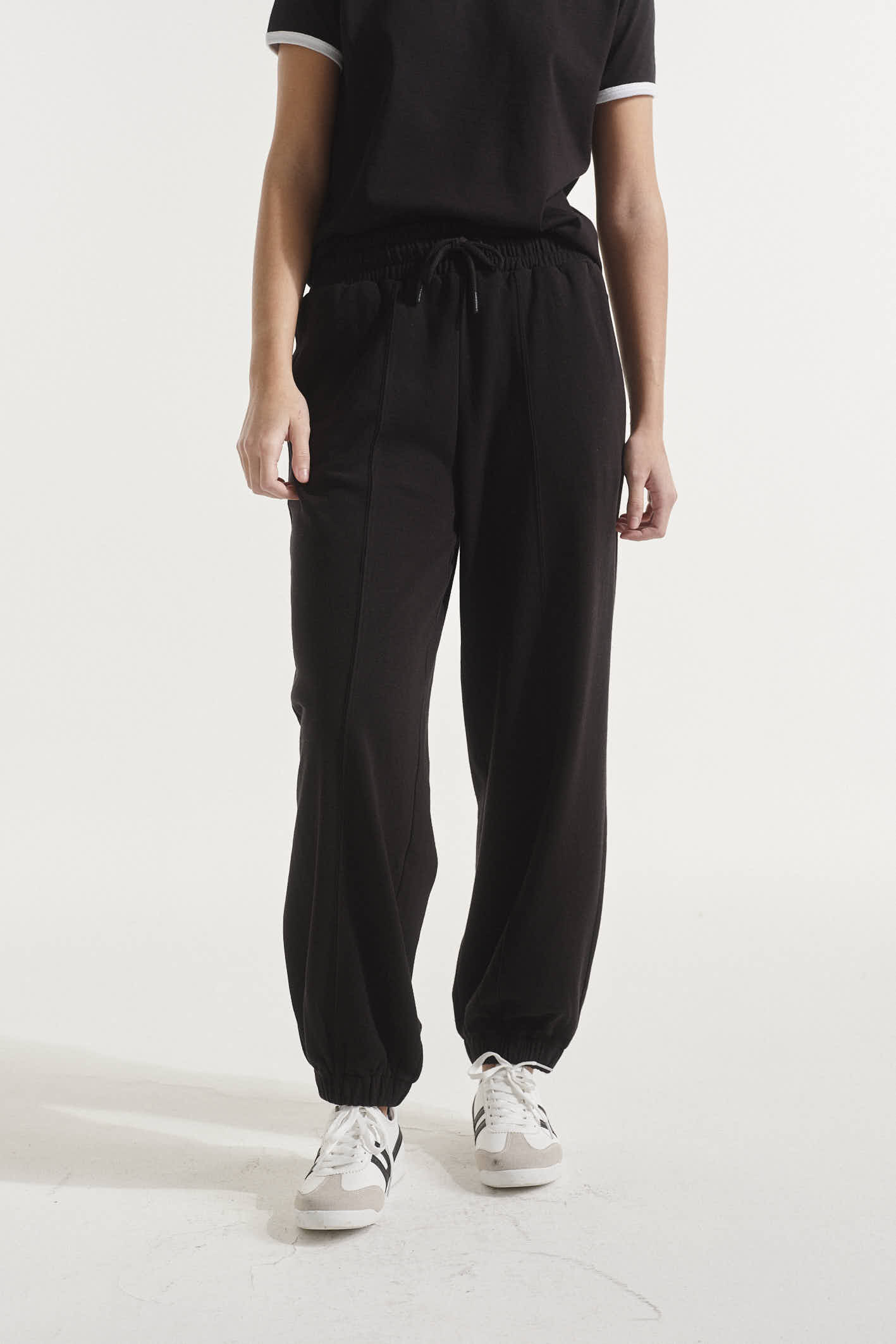 JOGGING BASIC S-L