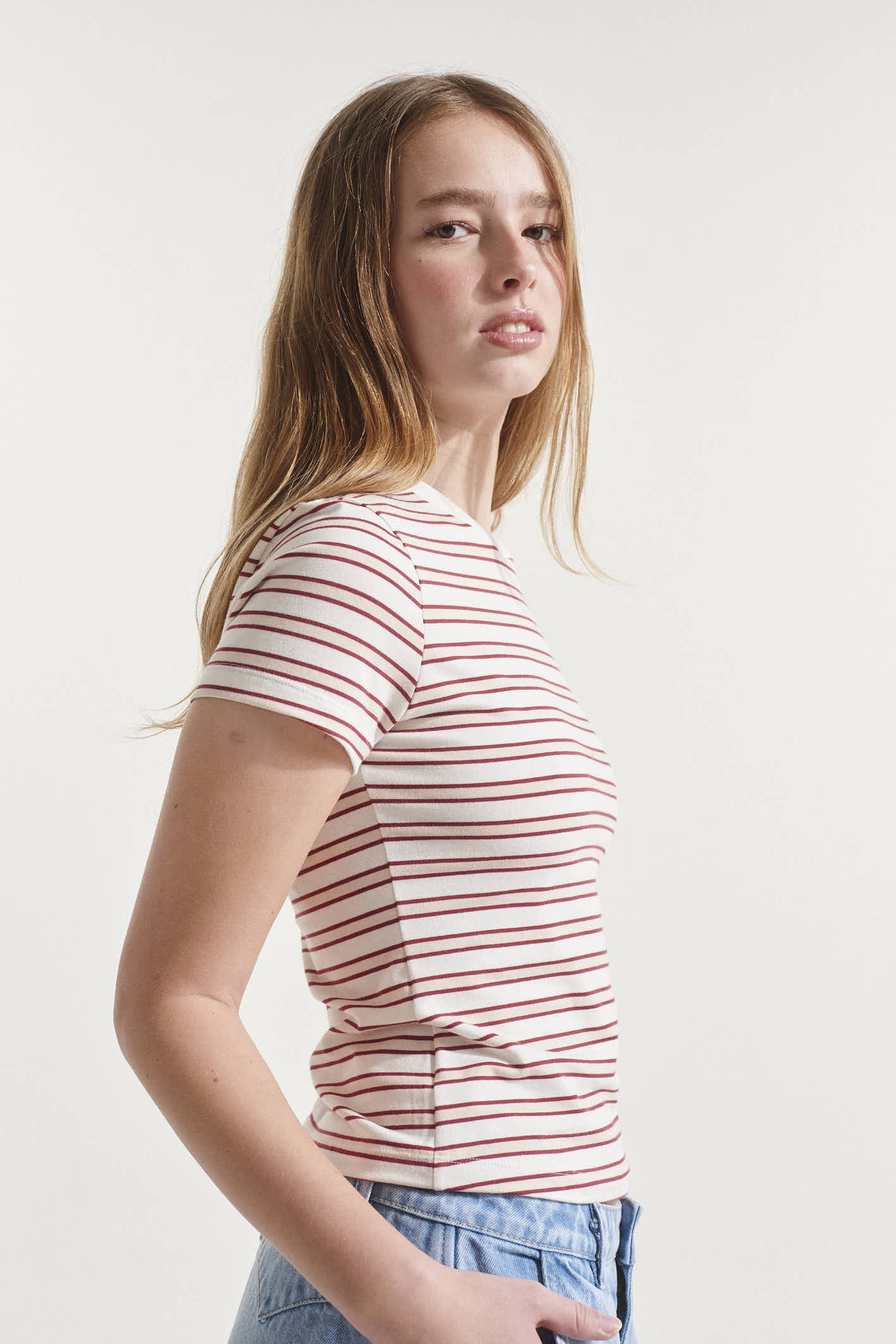 REMERA FIT RAY MEGAN XS-L